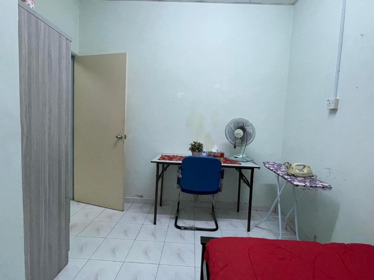 Homestaymuslim Di Teluk Intan Bagian luar foto